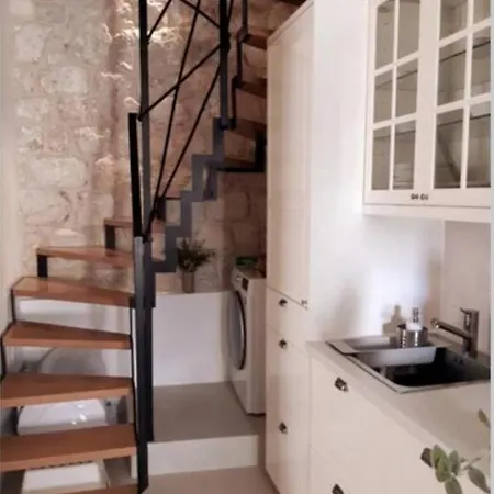 Casa Ruben, Private Stone House Hébergement de vacances